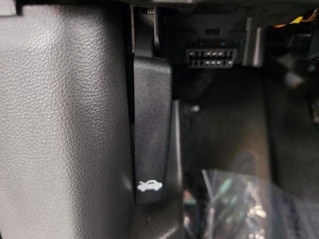 Used 2015 Buick Encore Leather AWD/4WD image 16