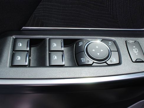 New 2025 Ford F250 Platinum image 19