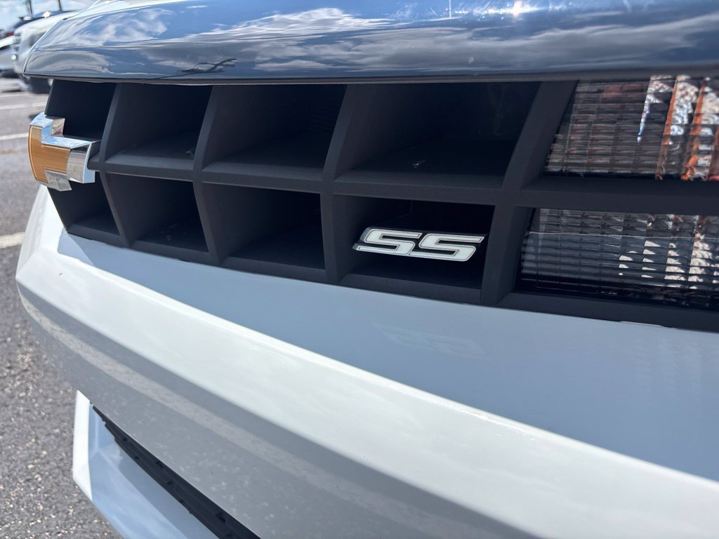 Used 2013 Chevrolet Camaro SS RWD image 14