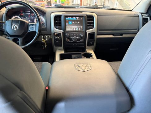 Used 2015 RAM 1500 Big Horn RWD image 17