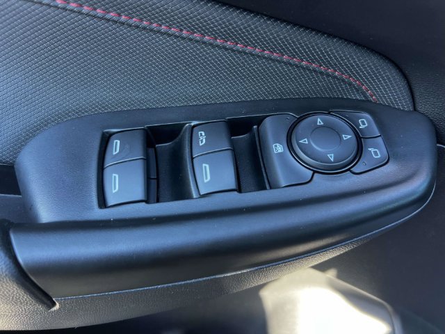 Used 2024 Chevrolet TrailBlazer RS FWD image 19