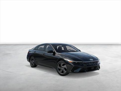 New 2026 Hyundai Elantra Sport image 2