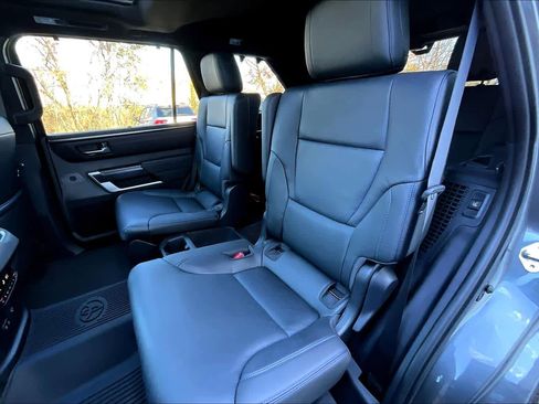 Certified 2025 Toyota Sequoia Platinum image 19