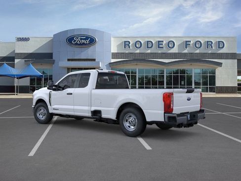 New 2025 Ford F350 XL w/ XL Chrome Package image 4