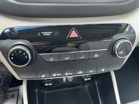 Used 2018 Hyundai Tucson SEL AWD/4WD image 28