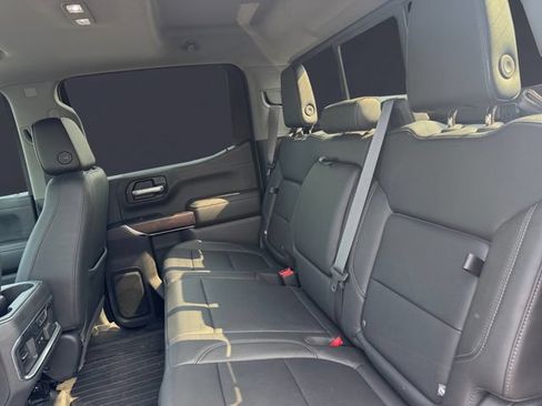 Used 2019 GMC Sierra 1500 SLT w/ SLT Premium Package AWD/4WD image 13