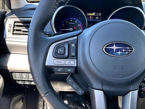 Used 2017 Subaru Outback 2.5i Premium AWD/4WD image 24