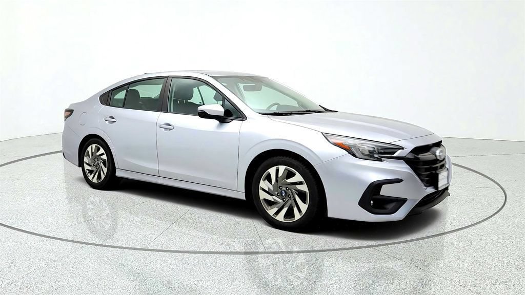 Used 2024 Subaru Legacy Limited AWD/4WD image 3