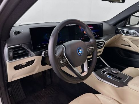 Certified 2023 BMW i4 eDrive35 RWD image 9