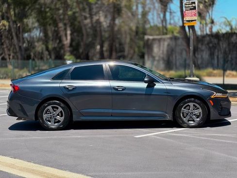 Used 2022 Kia K5 LXS FWD image 4