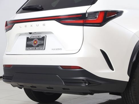 Used 2024 Lexus NX 250 FWD image 44
