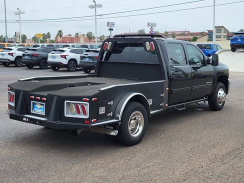 Used 2010 Chevrolet Silverado 3500 LTZ AWD/4WD image 5