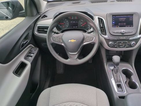 Certified 2024 Chevrolet Equinox LS w/ Driver Confidence II Package FWD image 17