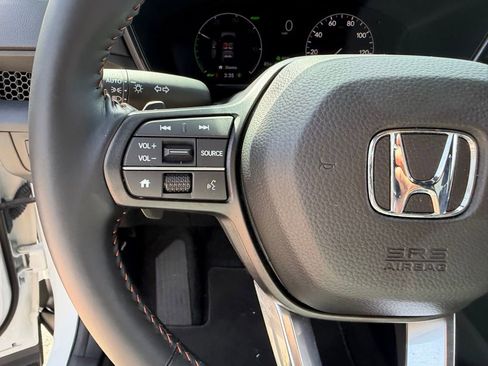 Used 2025 Honda CR-V Sport image 28