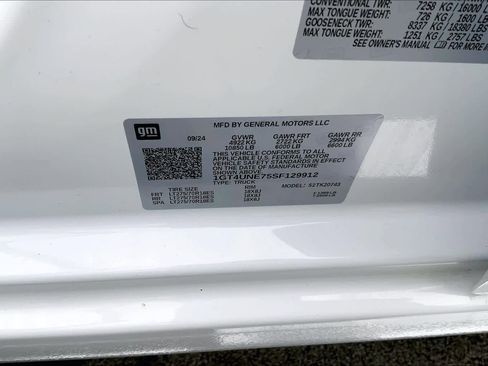 Used 2025 GMC Sierra 2500 SLT w/ SLT Premium Package image 34