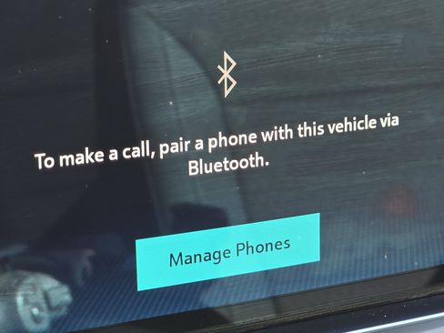 Used 2024 Chevrolet Silverado 1500 LT image 5