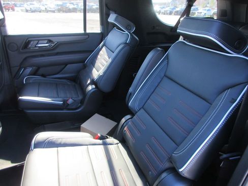 New 2026 GMC Yukon XL AT4 Ultimate image 13