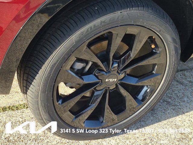 Certified 2023 Kia Sorento SX AWD/4WD image 7