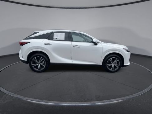 Used 2025 Lexus RX 350 Premium w/ Accessory Package (Z1) FWD image 9