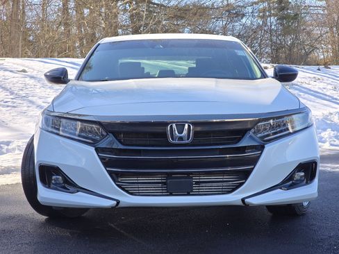 Used 2022 Honda Accord Sport image 9