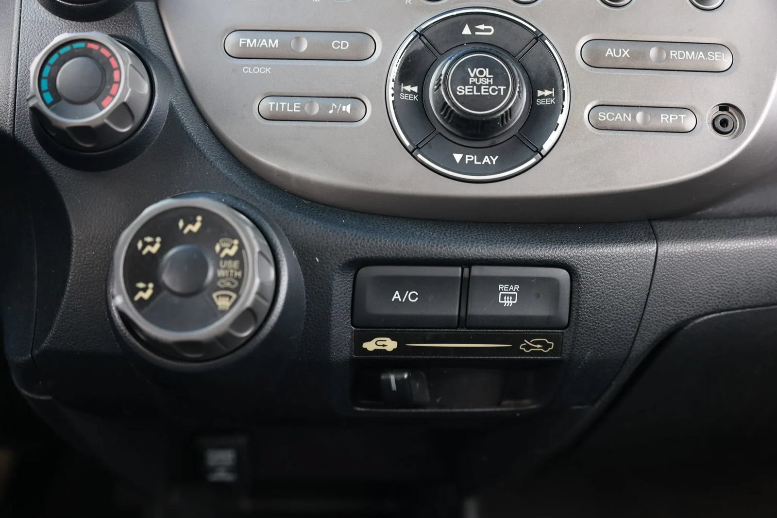 Used 2013 Honda Fit image 30