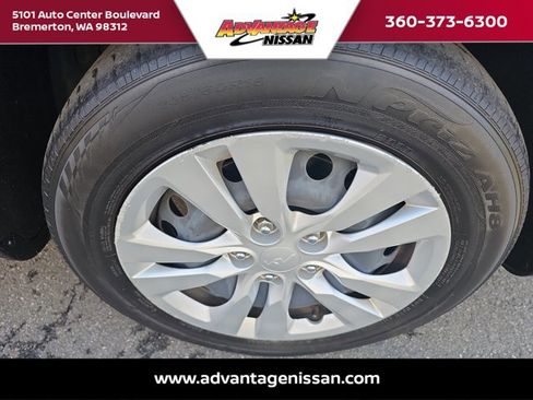 Used 2023 Kia Soul LX FWD image 25
