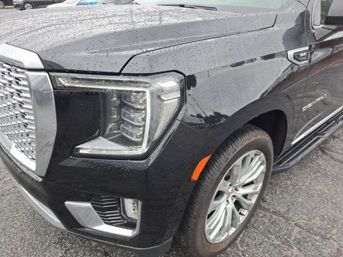 Used 2023 GMC Yukon XL Denali AWD/4WD image 23