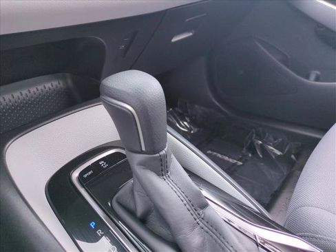 Certified 2021 Toyota Corolla SE FWD image 12