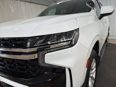 Used 2023 Chevrolet Tahoe 4WD w/ 1FL Safety Package image 14