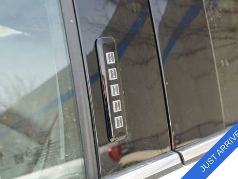 Used 2023 Ford F150 Lariat w/ Equipment Group 502A High image 12