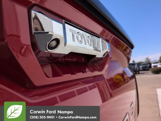 Used 2022 Toyota Tundra Capstone AWD/4WD image 30