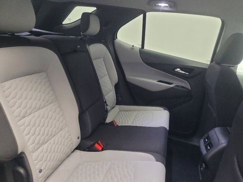 Used 2020 Chevrolet Equinox LT w/ LPO, Floor Liner Package image 19