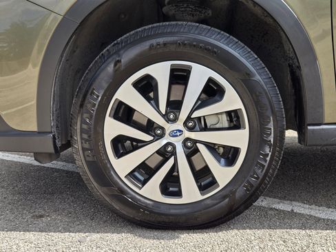 Used 2021 Subaru Outback Premium AWD/4WD image 31