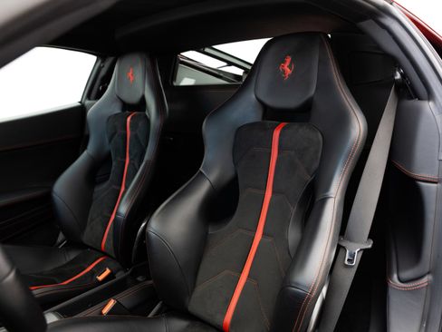 Used 2012 Ferrari 458 Italia Coupe RWD image 6