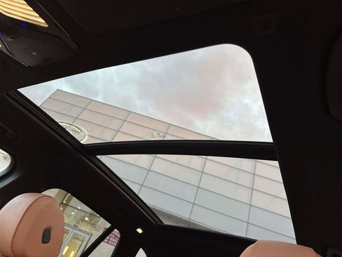 Used 2021 BMW X5 xDrive40i w/ Premium Package image 22