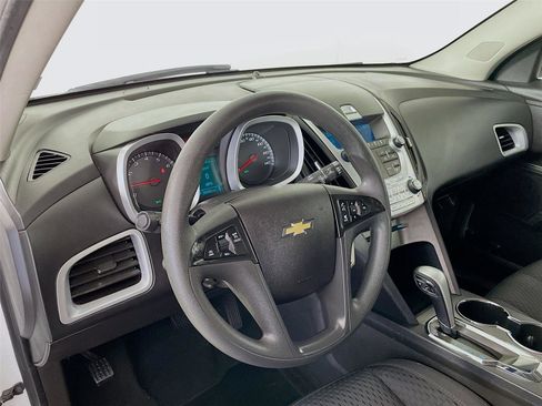 Used 2014 Chevrolet Equinox LS FWD image 12