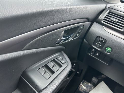 Used 2022 Honda Pilot Special Edition image 19