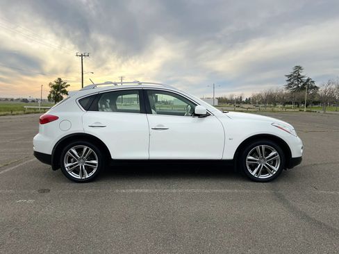 Used 2014 INFINITI QX50 Journey w/ Premium Package AWD/4WD image 4