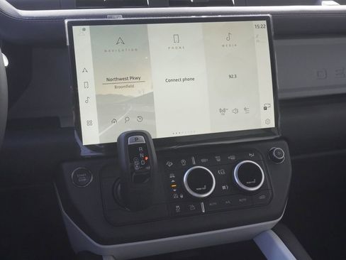 New 2026 Land Rover Defender 110 X-Dynamic SE image 15