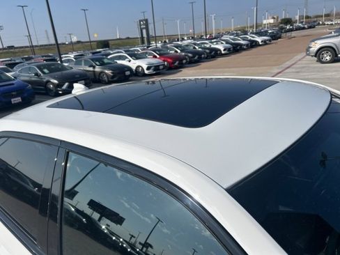 Used 2022 Chrysler 300 S w/ Comfort Group image 6