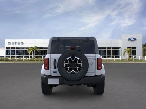 New 2026 Ford Bronco Outer Banks image 5