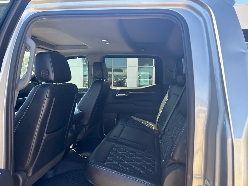 Used 2022 Chevrolet Silverado 1500 RST w/ All Star Edition Plus AWD/4WD image 11
