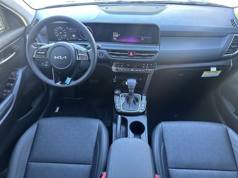 New 2026 Kia Seltos EX w/ EX Sunroof Package image 2