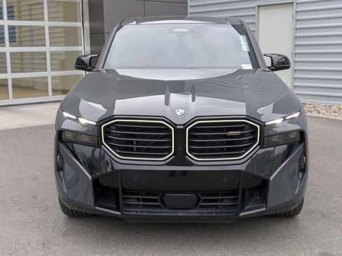 Used 2025 BMW XM AWD/4WD image 8