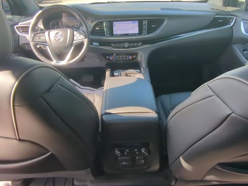 Used 2023 Buick Enclave Avenir w/ Avenir Technology Package image 21