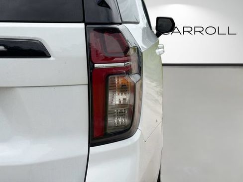 Used 2023 Chevrolet Tahoe Z71 w/ Luxury Package AWD/4WD image 10