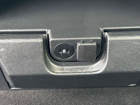 Used 2025 Ford F150 XLT w/ Equipment Group 301A Standard AWD/4WD image 31