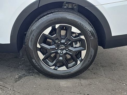 Used 2024 Kia Sorento S FWD image 37