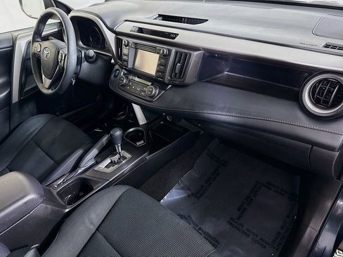 Used 2018 Toyota RAV4 XLE w/ Plus Extra Value Package image 30