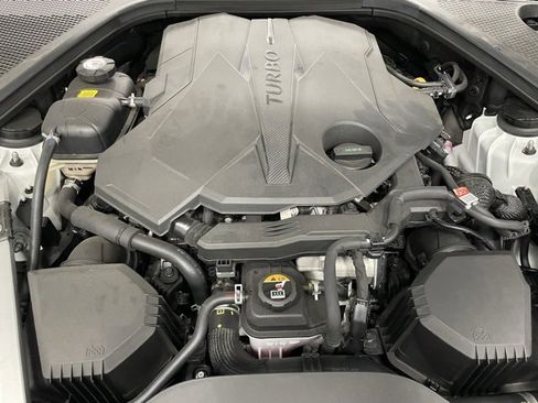 New 2025 Genesis G90 3.5T image 9